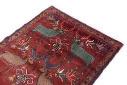 Surface texture of 1996s Hamedan rug with natural Wool and intricate pattern