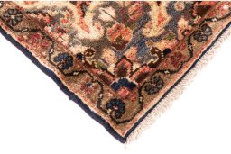 Central medallion detail of 1975s Hamedan rug from Iran / Persia