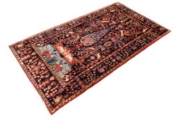 Close-up detail of 1998s Hamedan rug from Iran / Persia showing Wool weave