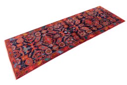 Close-up detail of 1999s Hamedan rug from Iran / Persia showing Wool weave