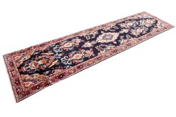 Corner detail of 1984s Hamedan rug showing border pattern and Wool pile
