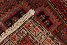 Close-up detail of 1900s Heriz rug from Iran / Persia showing Wool weave