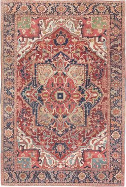 Full view of 1900s Heriz rug from Iran / Persia, 310 × 212 cm in Red tones