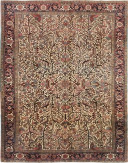 Full view of 1920s Heriz rug from Iran / Persia, 314 × 246 cm in Cream tones