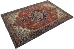 Close-up detail of 1920s Heriz rug from Iran / Persia showing Wool weave