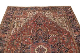 Surface texture of 1930s Heriz rug with natural Wool and intricate pattern