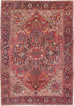 Full view of 1940s Heriz rug from Iran / Persia, 511 × 363 cm in Red tones