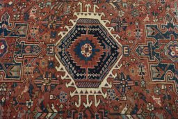 Central medallion detail of 1930s Heriz rug from Iran / Persia