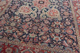 Close-up detail of 1930s Heriz rug from Iran / Persia showing Wool weave