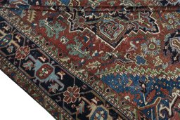 Close-up detail of 1930s Heriz rug from Iran / Persia showing Wool weave
