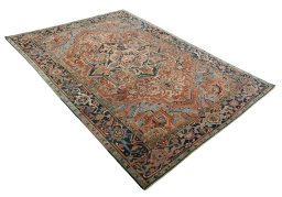 Close-up detail of 1930s Heriz rug from Iran / Persia showing Wool weave