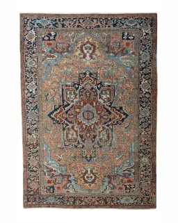 Full view of 1930s Heriz rug from Iran / Persia, 344 × 240 cm in Red tones