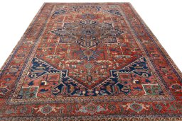 Surface texture of 1930s Heriz rug with natural Wool and intricate pattern