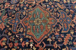 Central medallion detail of 1930s Heriz rug from Iran / Persia