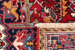 Close-up detail of 1985s Heriz rug from Iran / Persia showing Wool weave