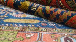 Close-up detail of 1990s Kurdi rug from Iran / Persia showing Wool weave