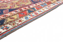Central medallion detail of 1900s Kurdi rug from Iran / Persia