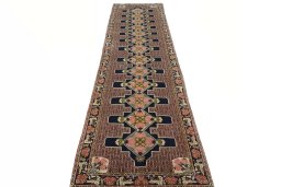 Surface texture of New Kurdi rug with natural Wool and intricate pattern