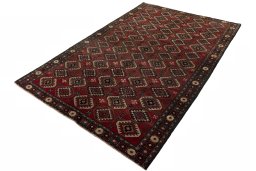 Corner detail of 1970s Kurdi rug showing border pattern and Wool pile