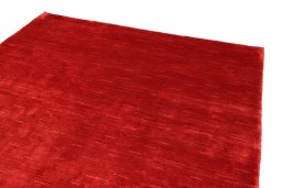 Surface texture of New Lori rug with natural Wool and intricate pattern