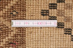 Close-up detail of 1940s Lori rug from Iran / Persia showing Wool weave