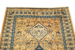 Surface texture of New Lori rug with natural Wool and intricate pattern