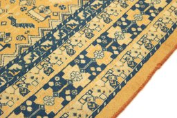 Close-up detail of New Lori rug from Iran / Persia showing Wool weave