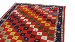 Surface texture of New Lori rug with natural Wool and intricate pattern