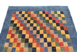 Surface texture of New Lori rug with natural Wool and intricate pattern