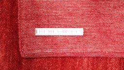 Corner detail of New Lori rug showing border pattern and Wool pile