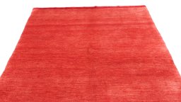 Surface texture of 1980s Lori rug with natural Wool and intricate pattern