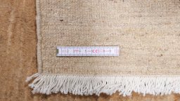 Close-up detail of 1980s Lori rug from Iran / Persia showing Wool weave