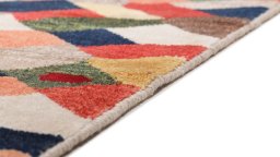 Central medallion detail of 1980s Lori rug from Iran / Persia
