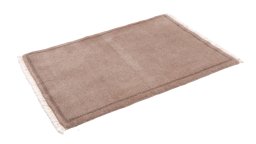 Corner detail of New Lori rug showing border pattern and Wool pile