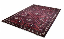 Corner detail of 2000s Lori rug showing border pattern and Wool pile