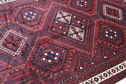 Close-up detail of 2000s Lori rug from Iran / Persia showing Wool weave
