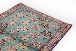 Surface texture of New Lori rug with natural Wool and intricate pattern