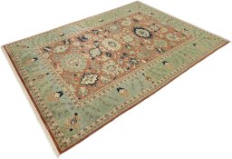 Close-up detail of New Mahal rug from Iran / Persia showing Wool weave