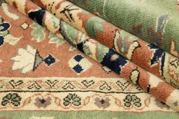 Close-up detail of New Mahal rug from Iran / Persia showing Wool weave