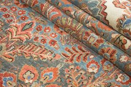 Central medallion detail of 1920s Malayer rug from Iran / Persia