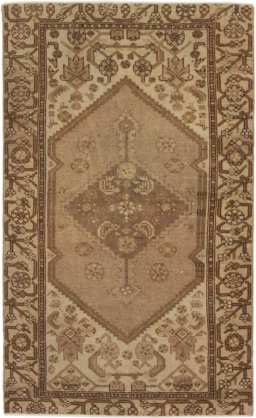 Full view of 1900s Malayer rug from Iran / Persia, 160 × 97 cm in Brown tones