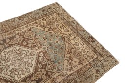 Corner detail of 1920s Malayer rug showing border pattern and Wool pile