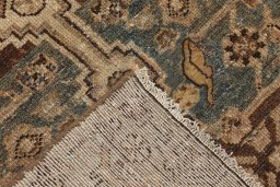 Central medallion detail of 1920s Malayer rug from Iran / Persia