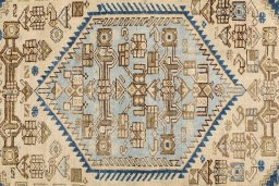 Central medallion detail of 1920s Malayer rug from Iran / Persia
