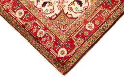 Backside of handmade 1950s Malayer rug showing knot structure and weave density
