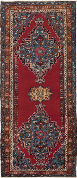 Full view of 1980s Malayer rug from Iran / Persia, 190 × 83 cm in Red tones