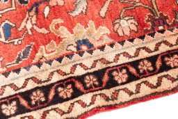 Backside of handmade 1972s Malayer rug showing knot structure and weave density