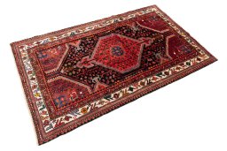 Close-up detail of 1975s Malayer rug from Iran / Persia showing Wool weave