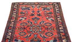 Surface texture of 1940s Mehraban rug with natural Wool and intricate pattern