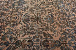 Central medallion detail of 1930s Mehraban rug from Iran / Persia